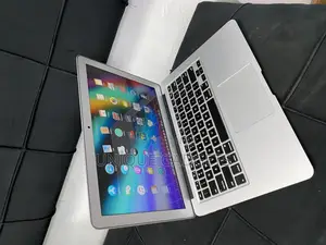 Laptop Apple MacBook Air 8GB Intel Core I5 SSD 128GB