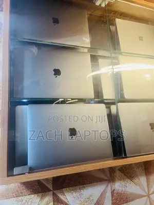 Laptop Apple MacBook Air 2019 8GB Intel Core i5 SSD 128GB