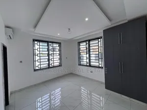 4bdrm Duplex in Ars, East Legon for sale
