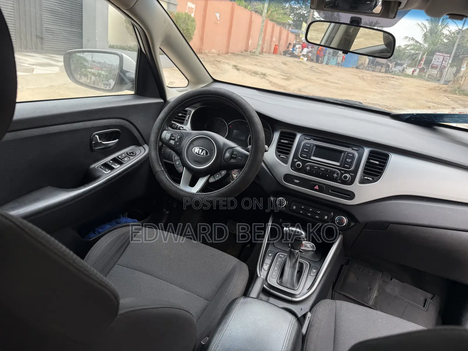 Kia Rondo 2015 White