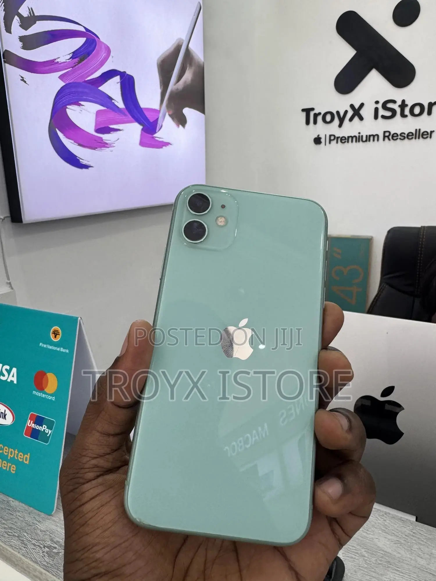 Apple iPhone 11 64 GB Green