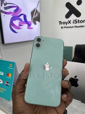 Apple iPhone 11 64 GB Green