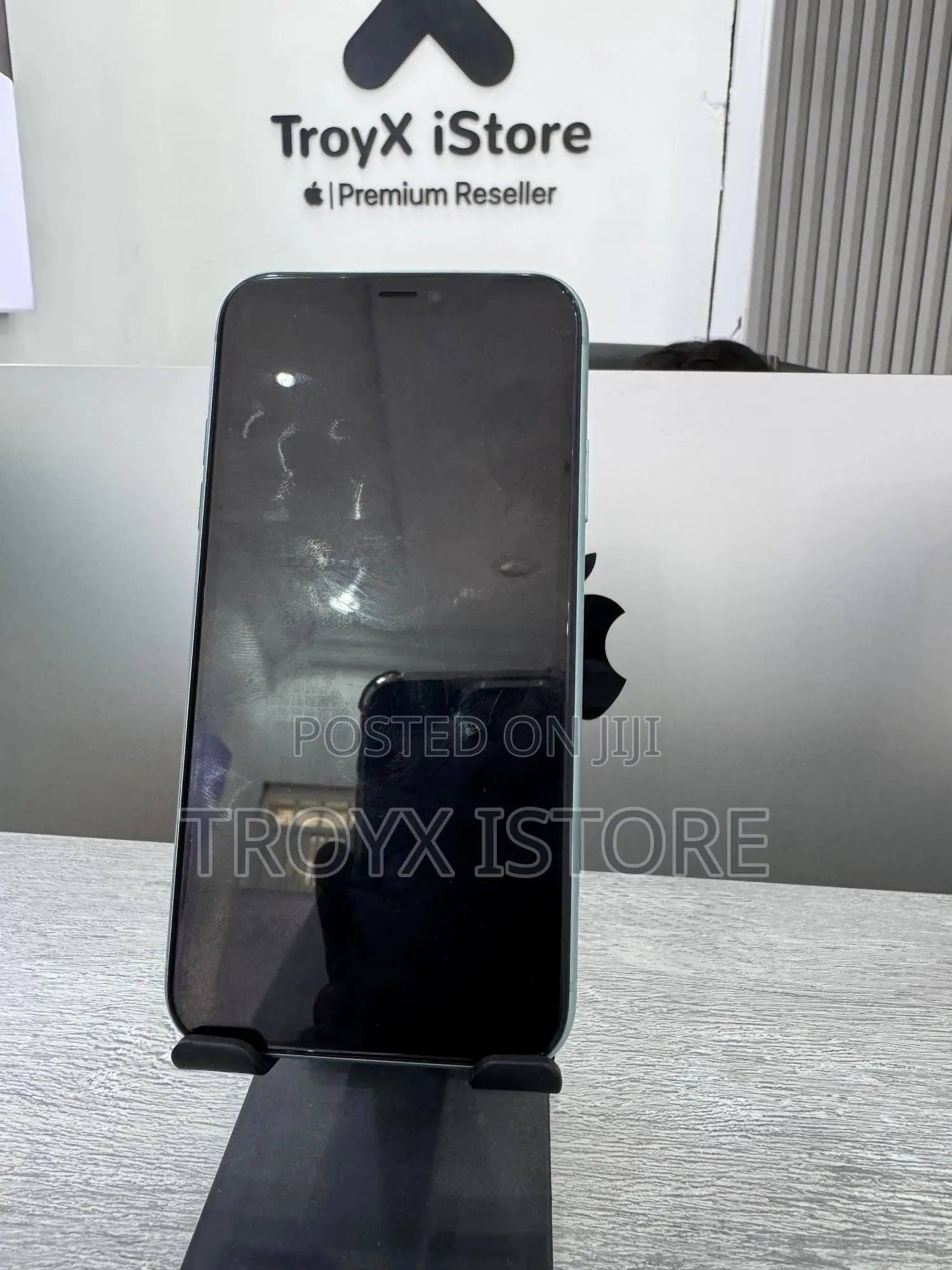 Apple iPhone 11 64 GB Green