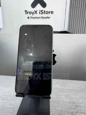 Apple iPhone 11 64 GB Green