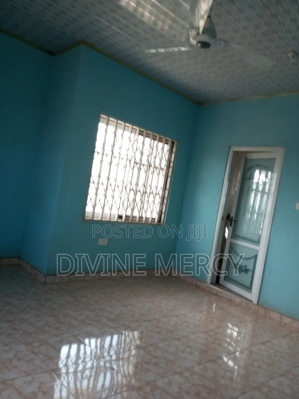 3bdrm Apartment in Tuba Road, Awutu Senya East Municipal for rent