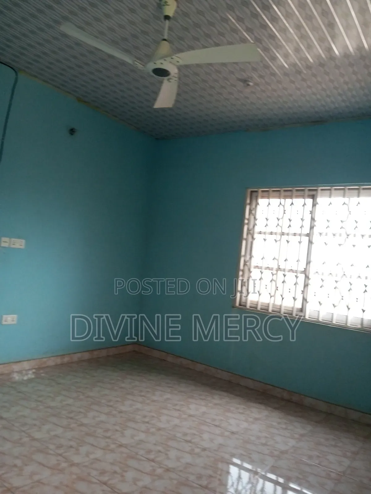 3bdrm Apartment in Tuba Road, Awutu Senya East Municipal for rent