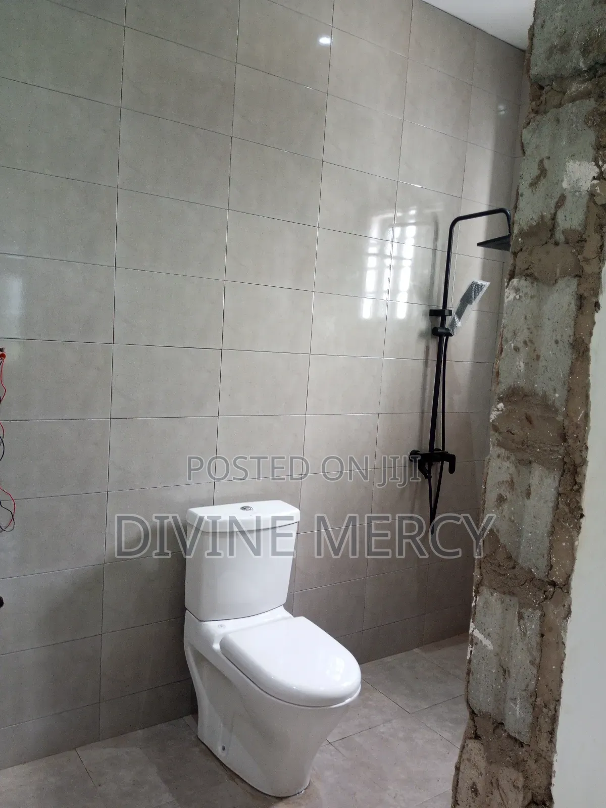 5bdrm Duplex in Millennium City, Awutu Senya East Municipal for sale