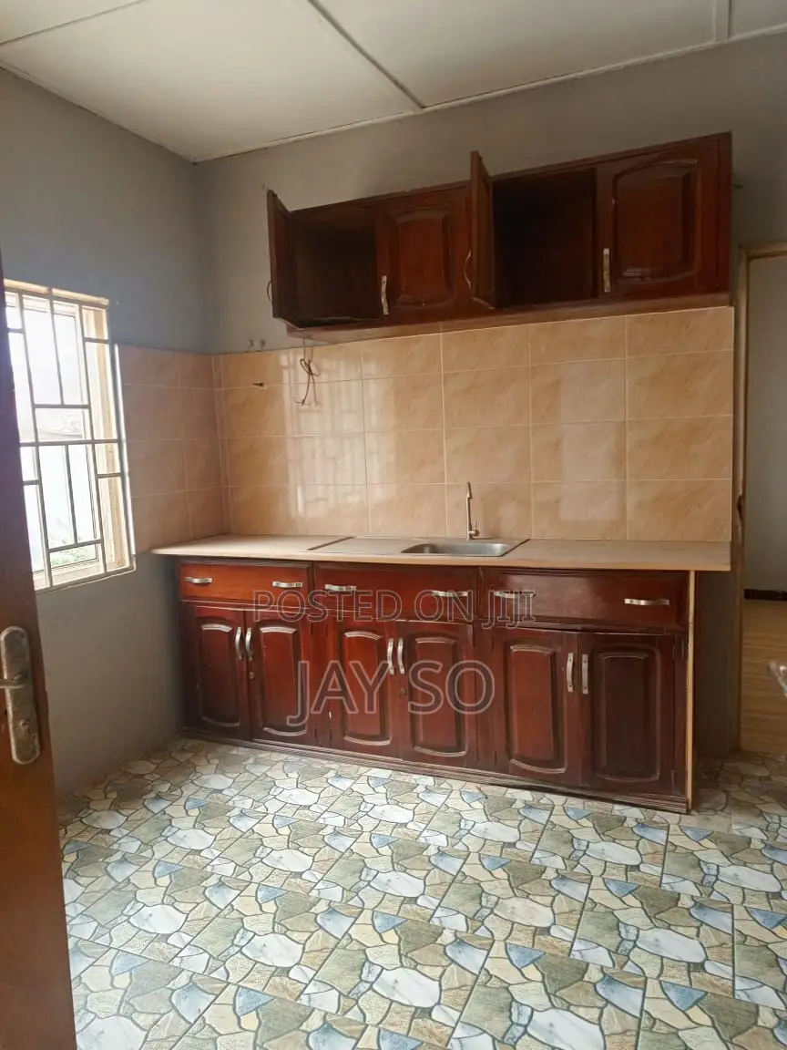 4bdrm House in Dansoman, Keep Fit for sale