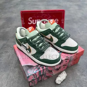 Nike Sb Dunk Low Green and Cream