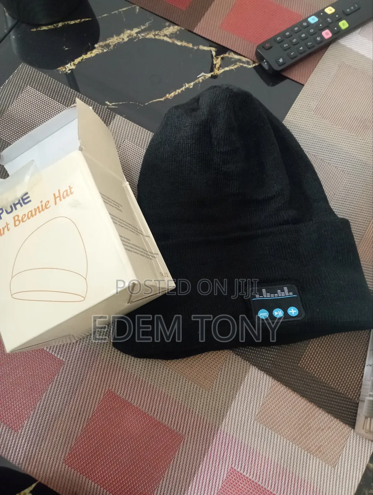 Smart Beanie Music Hat ( Bluetooth Headphones)