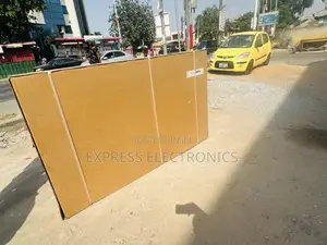 Ultra Slim 85”Cu8000 Uhd Smart Samsung Television