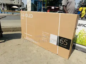 Ultra Slim Oled Screen Lg Cs 65”