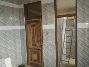 1bdrm Apartment in Estate Agency, Baatsona Total for rent