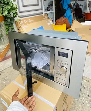 Premium Classic Midea 17 Liters in Built Oven(Am717bs7).