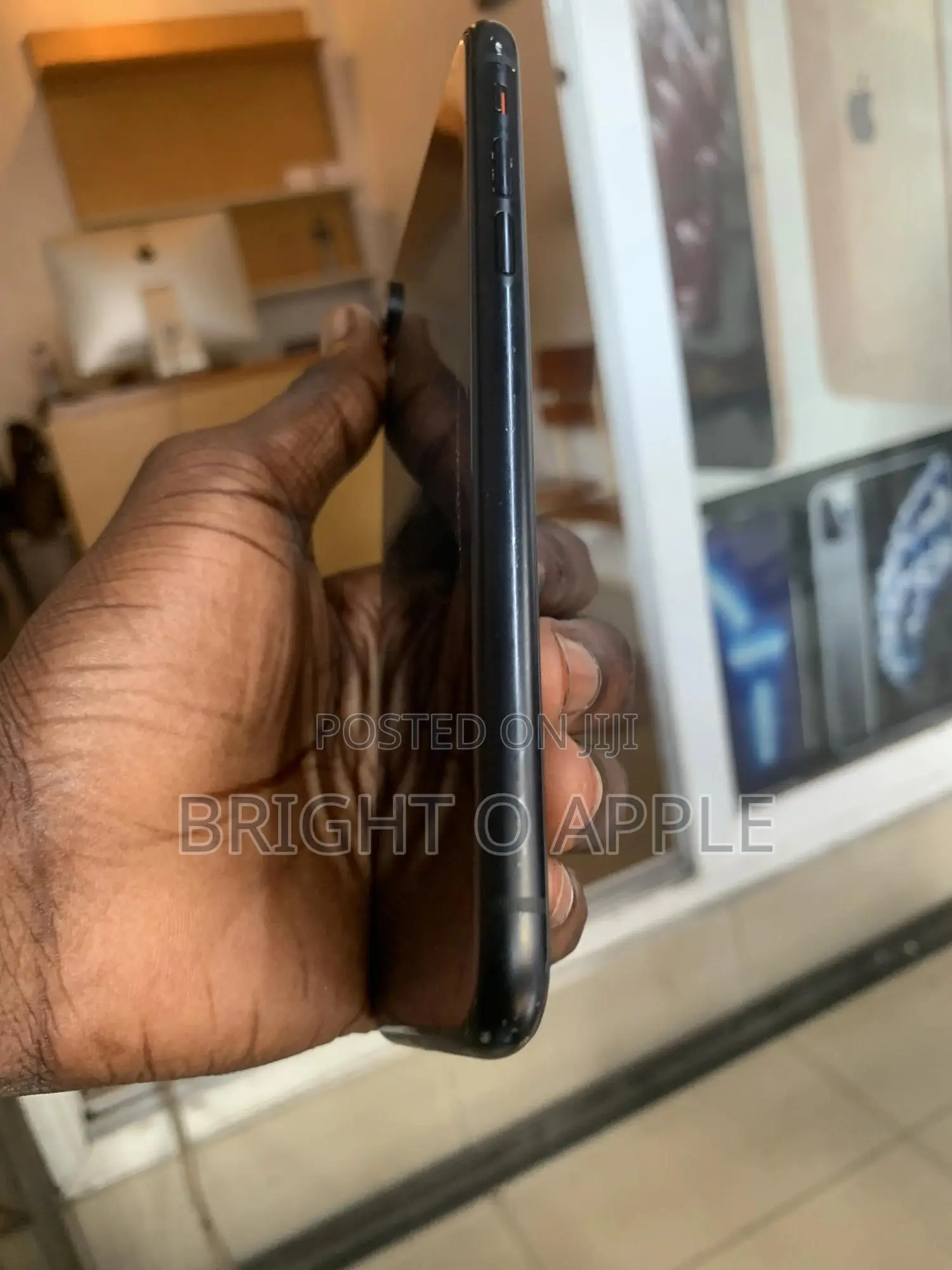 Apple iPhone XR 64 GB Black