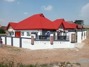 4bdrm House in Millions Properties, Kumasi Metropolitan for sale