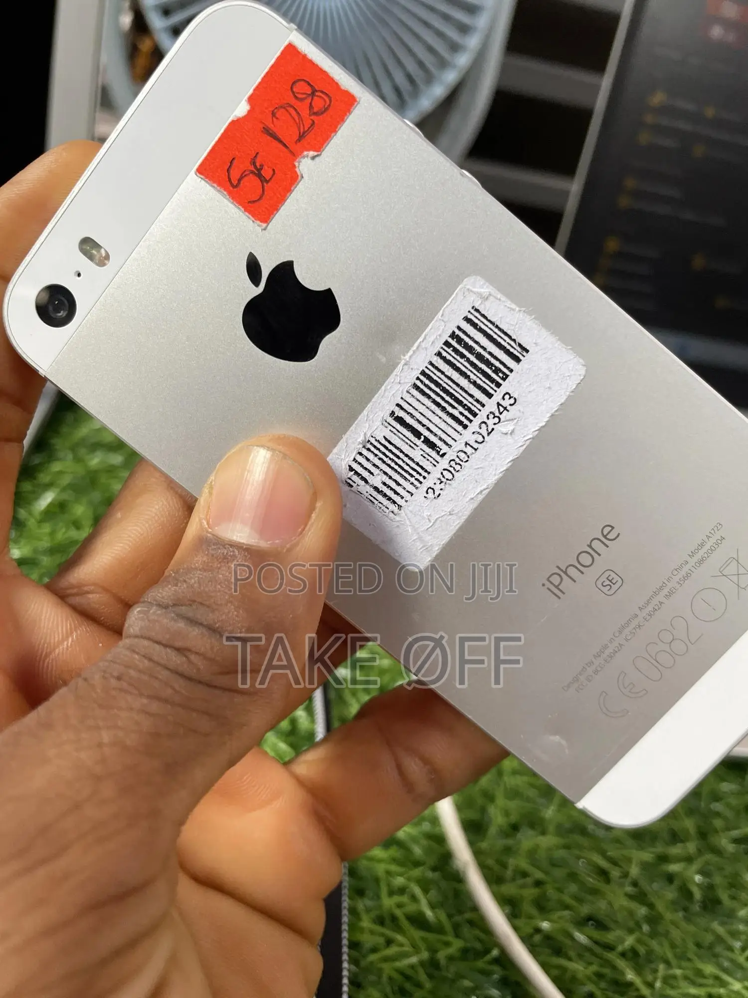 Apple iPhone SE 128 GB White