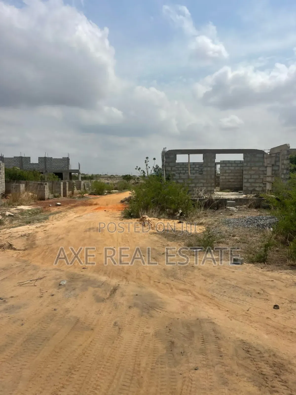 Beautiful Lay Out Full Plots at Afienya - Shai Hills