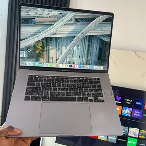 Laptop Apple MacBook Pro 2019 16GB Intel Core I9 SSD 1T