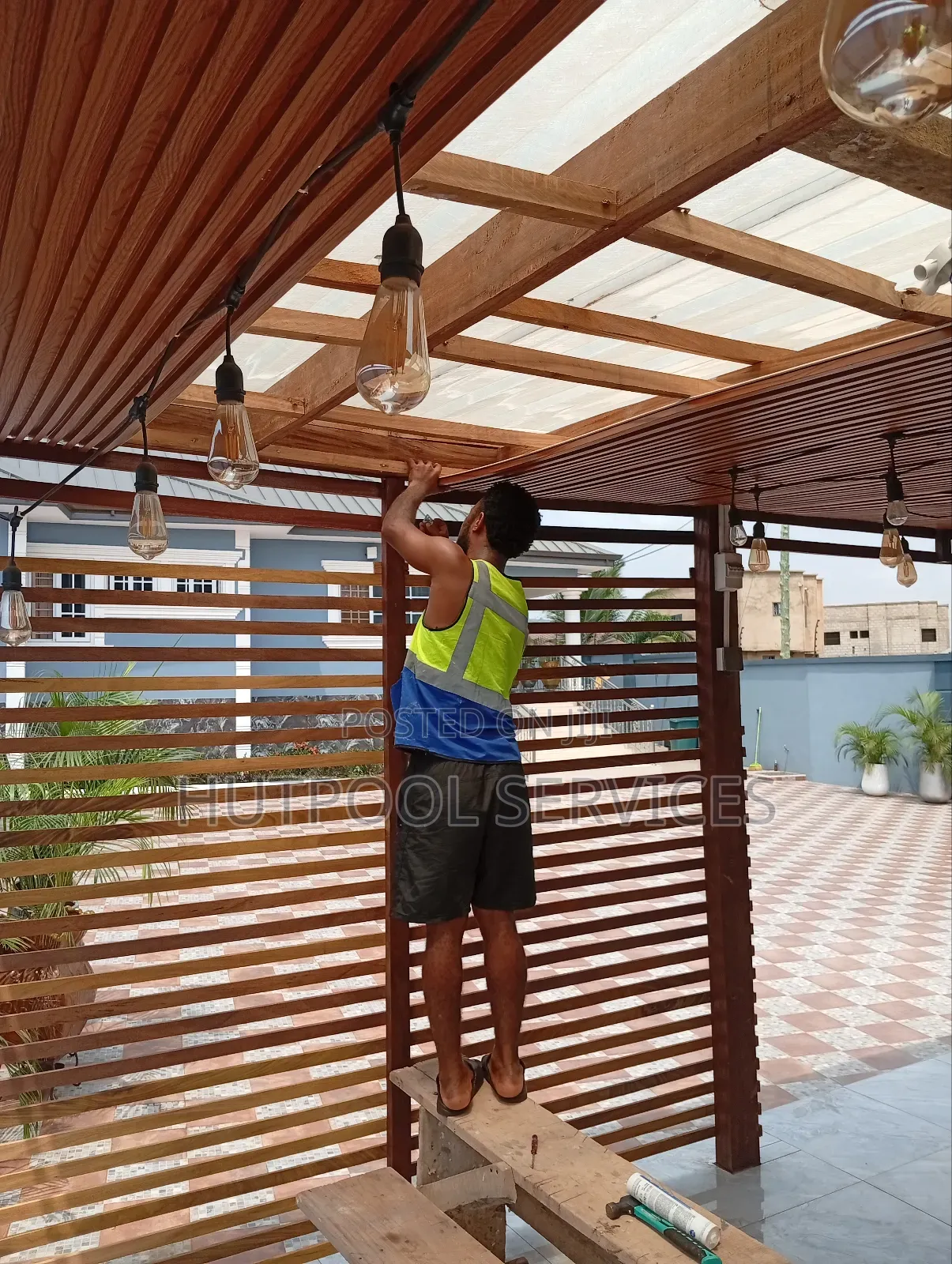 Ceiling Fluted Panels Installation