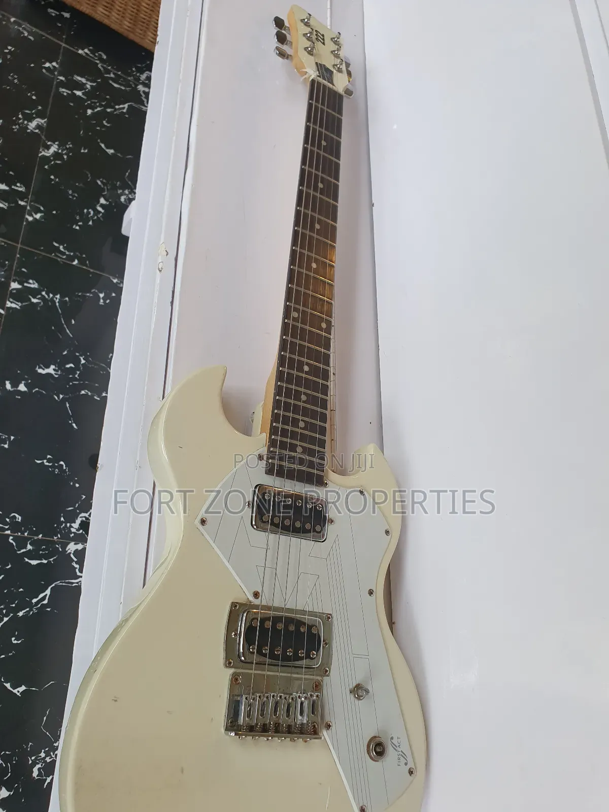 Quality Lead Guitar From Uk for Sale
