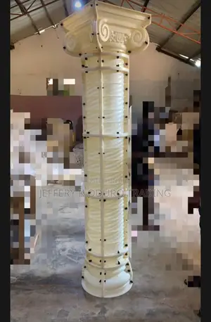 Round Rope Moulding Design / Pilar