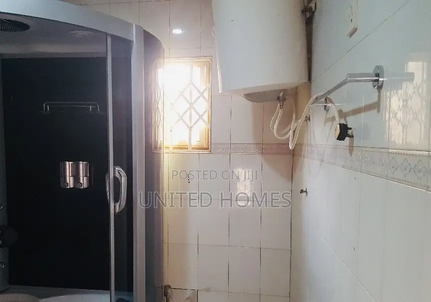 3bdrm House in Weija for sale