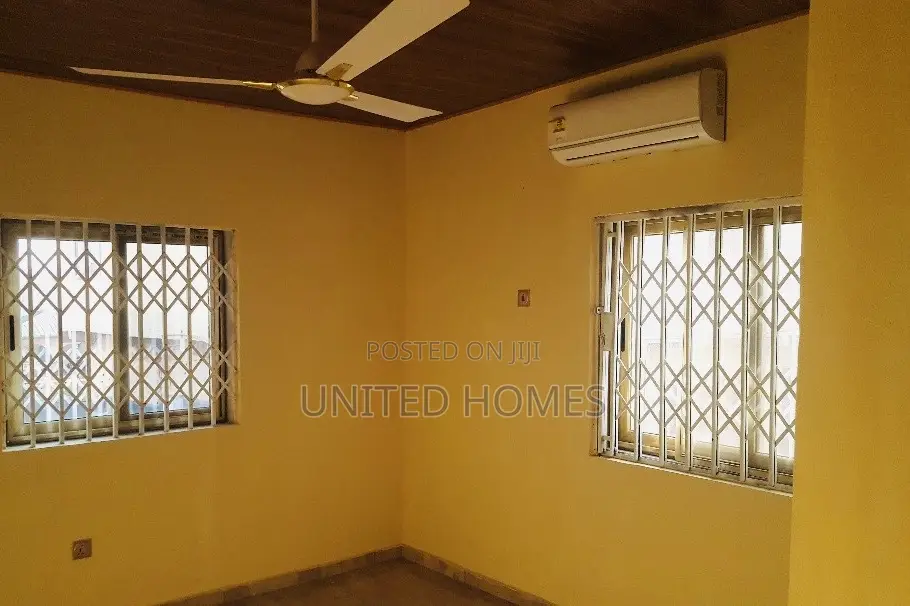 3bdrm House in Weija for sale
