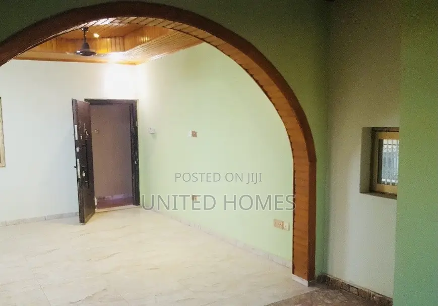 3bdrm House in Weija for sale