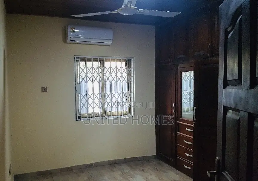 3bdrm House in Weija for sale