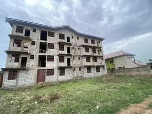 12bdrm Apartment in Comm 25 Hfc Estate, Tema Metropolitan for sale