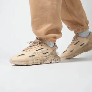 Adidas Ozweego