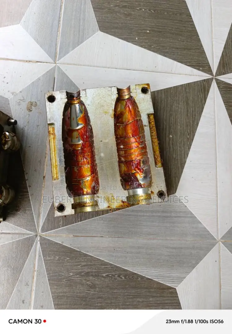 Bottle Blow Mould