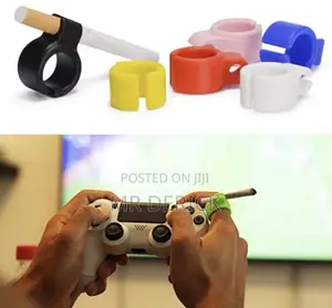 Silicone Smoker Finger Ring Hand Rack Cigarette Holder