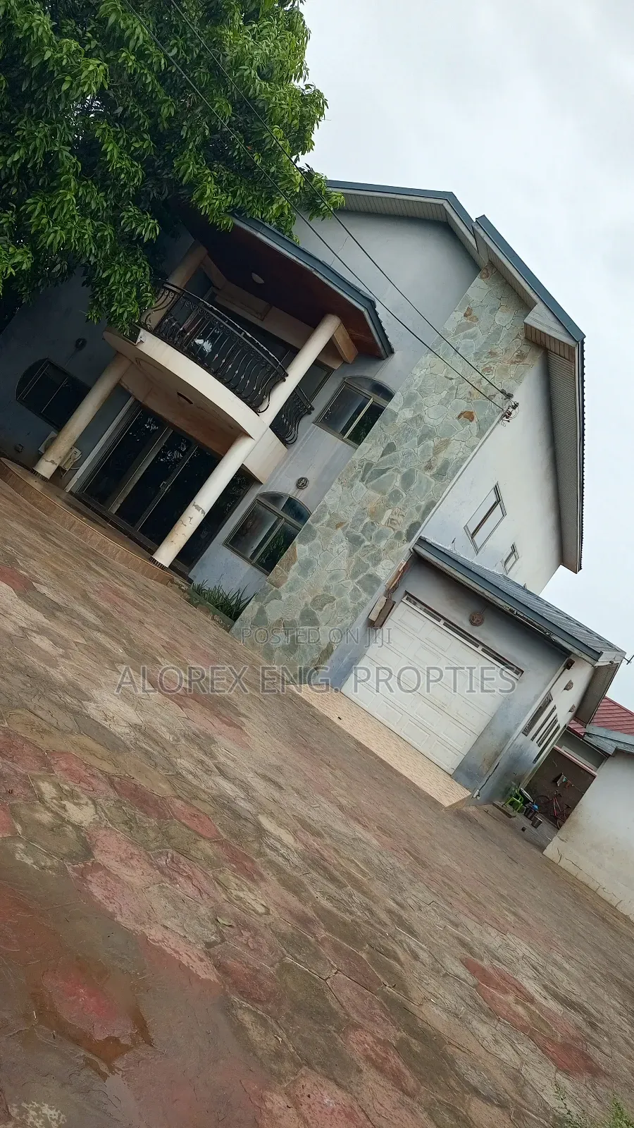 7bdrm House in Foster Home, Adenta for rent