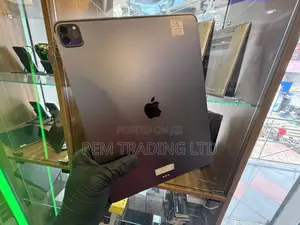 Apple iPad Pro 12.9 (2020) 128 GB Gray