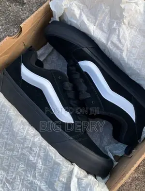 Knu Skool Vans All Black