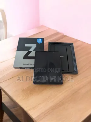New Samsung Galaxy Z Fold 3 256 GB Blue