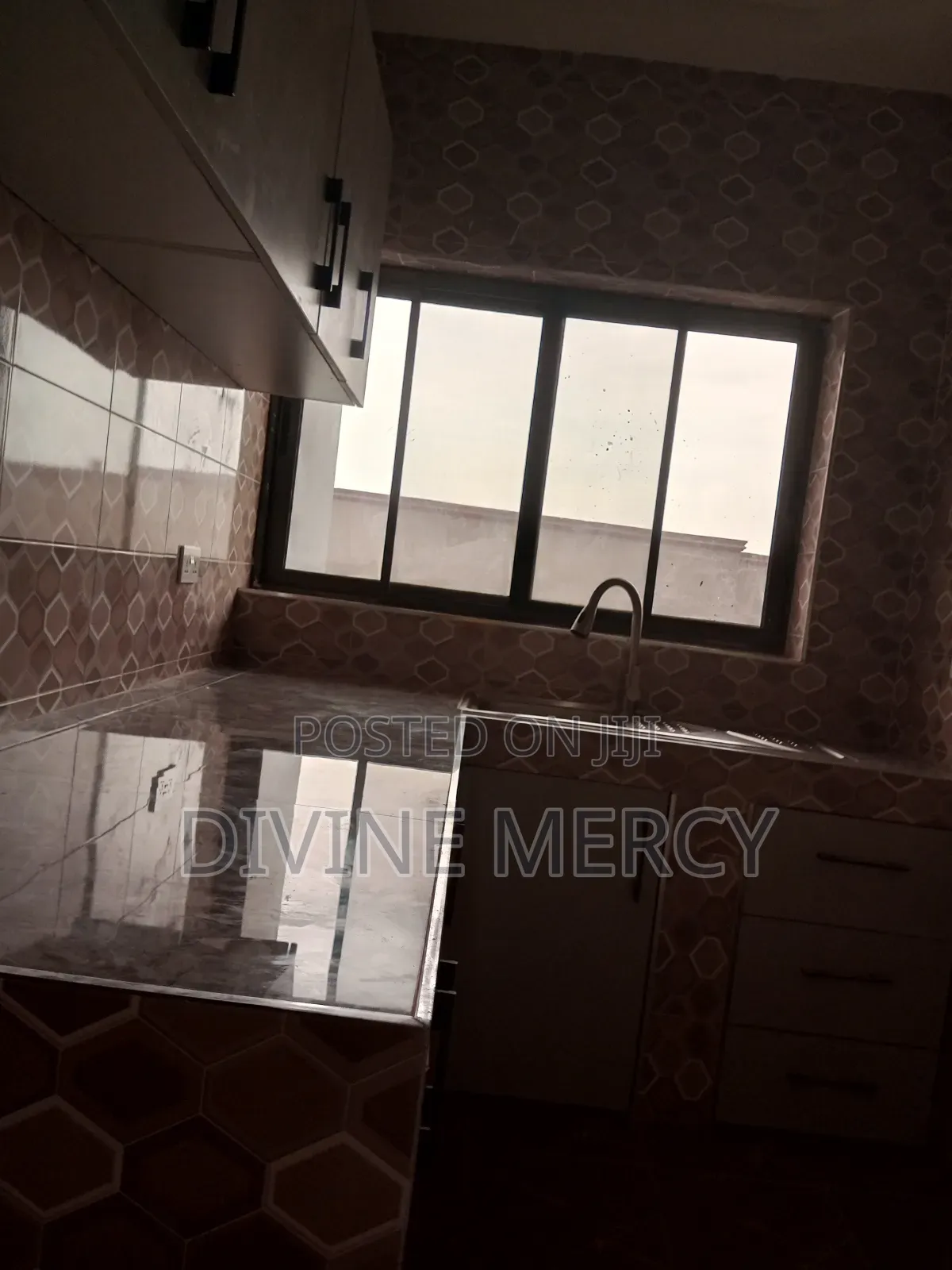 1bdrm Apartment in Tuba Road, Awutu Senya East Municipal for rent