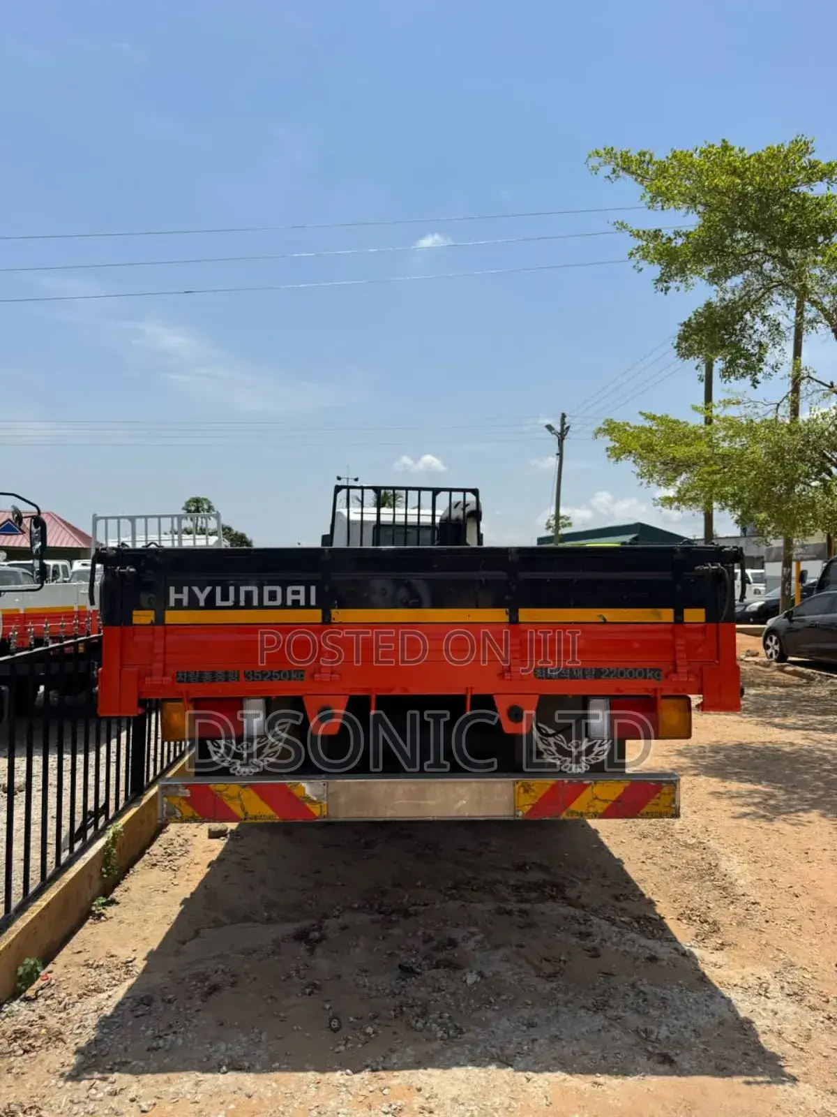 2015 Hyundai 14.5 Tons