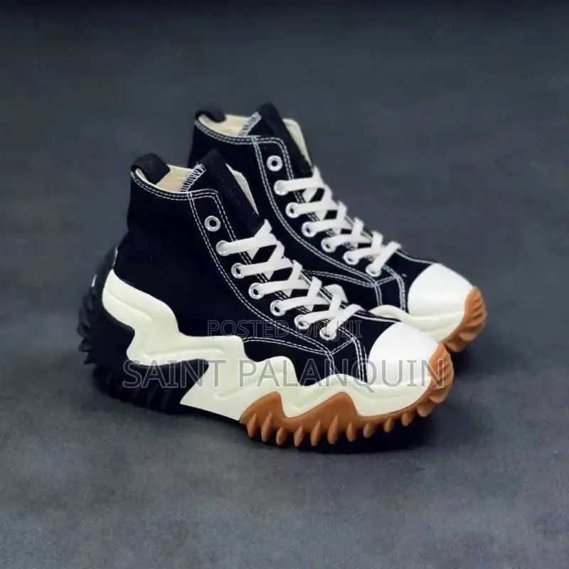 Converse Run Star Motion