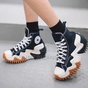 Converse Run Star Motion