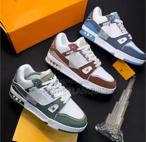 Louis Vuitton Unisex Wear
