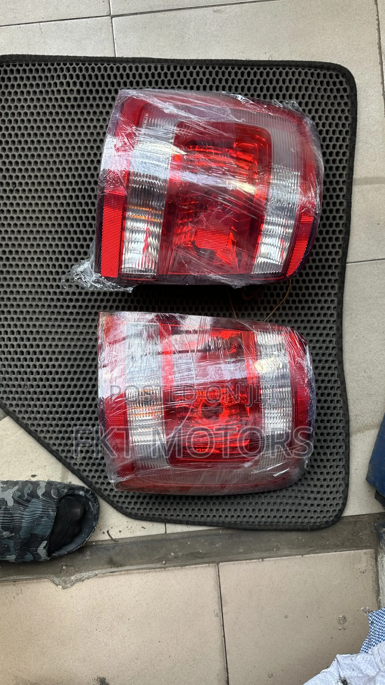 Ford Escape Taillights 2007,2008,2009,2010,2011,2012,2013,14