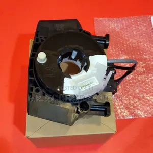 Nissan Navara 2010, 11,12,13 Clock Spiral. (Horn Plate).
