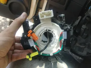 Nissan Versa 2008-11 Clock Spiral. (Horn Plate). Original.