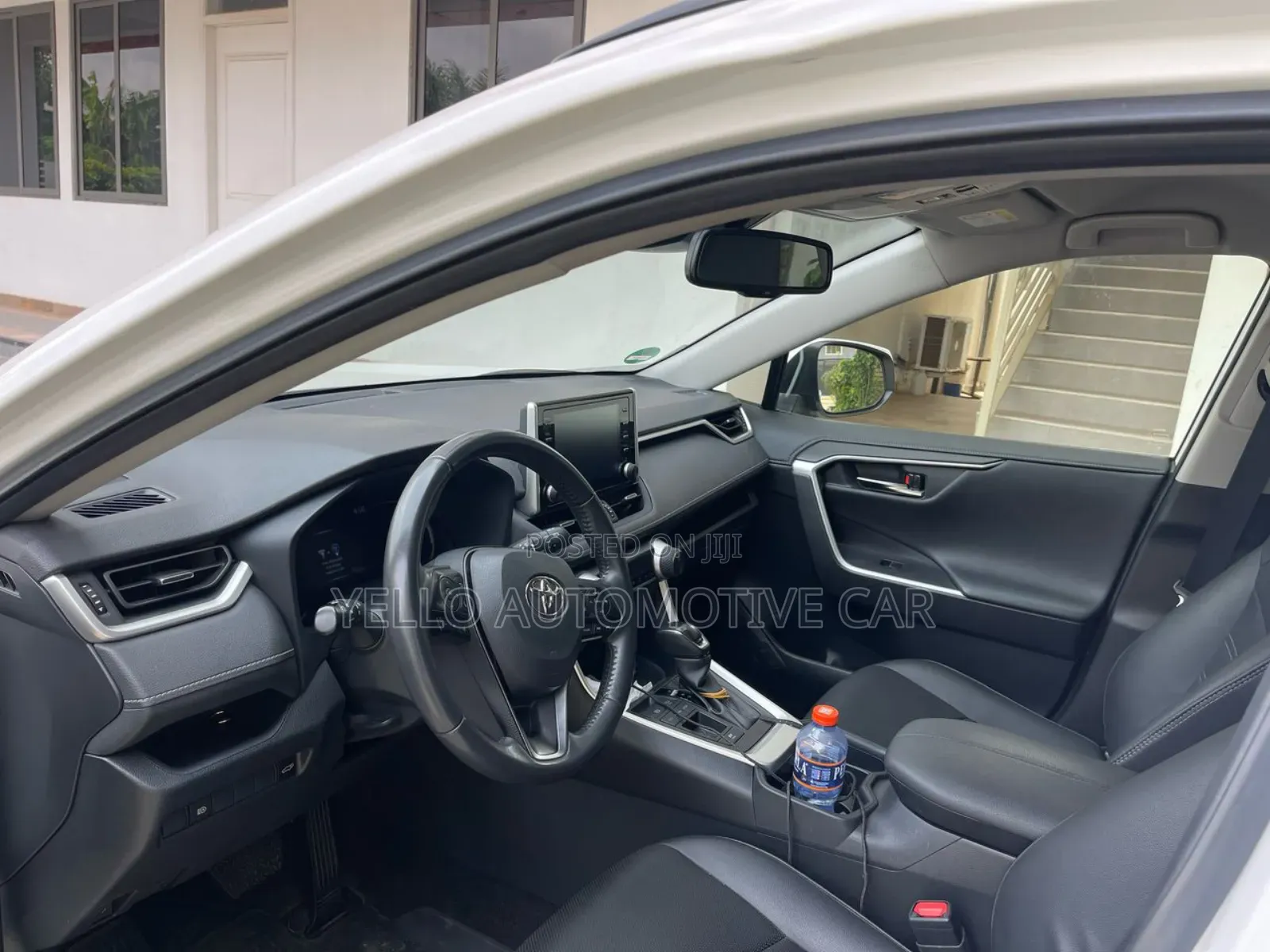 Rent Toyota Rav4 Hybrid