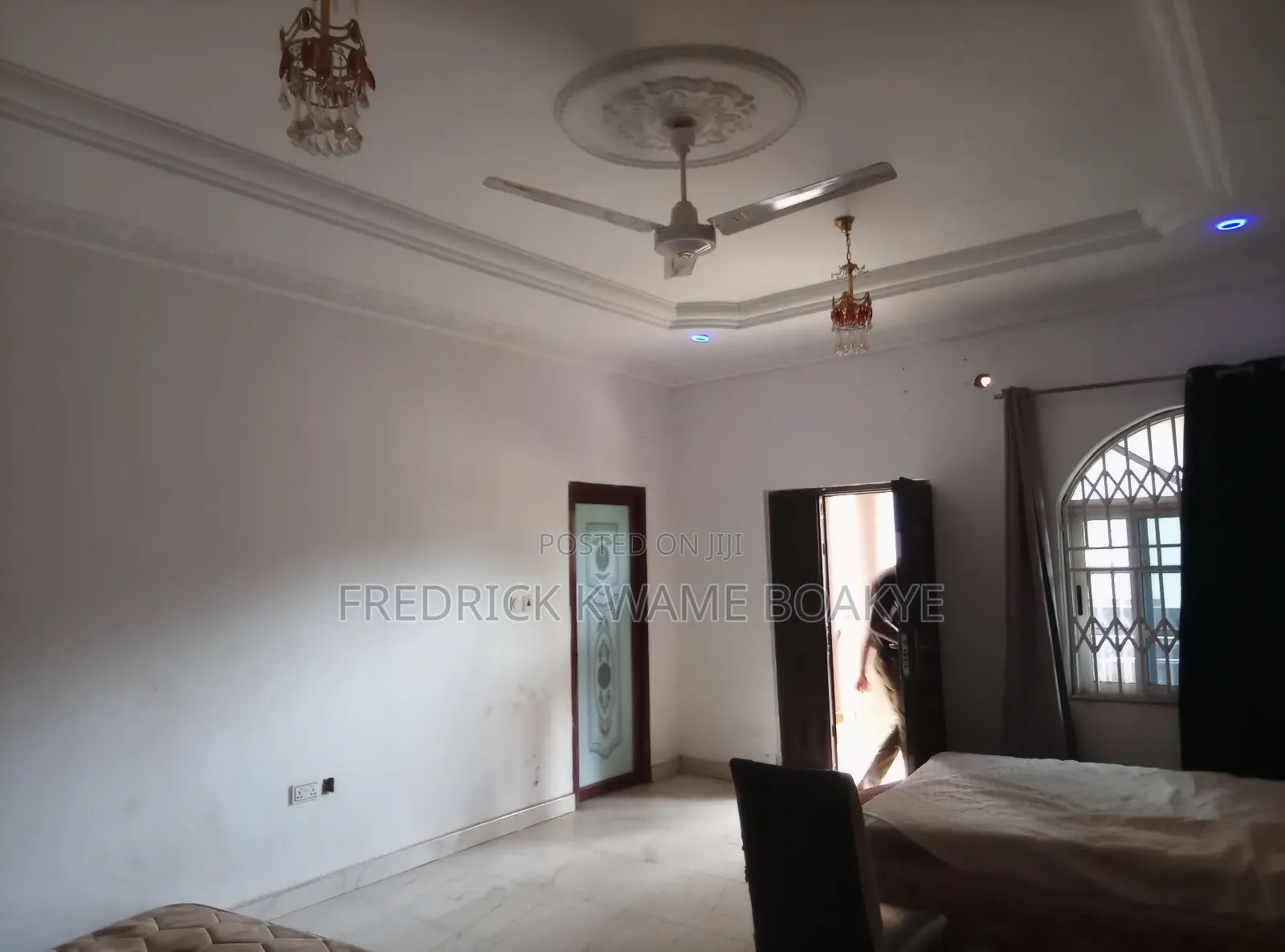 7bdrm House in 7 Bedrooms House For, Kumasi Metropolitan for sale