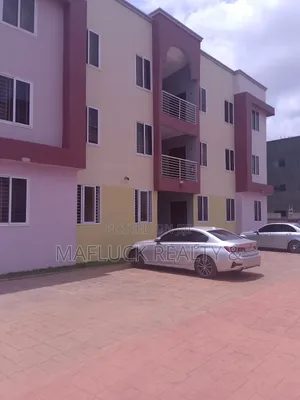 2bdrm Apartment in Lakeside Estate for rent