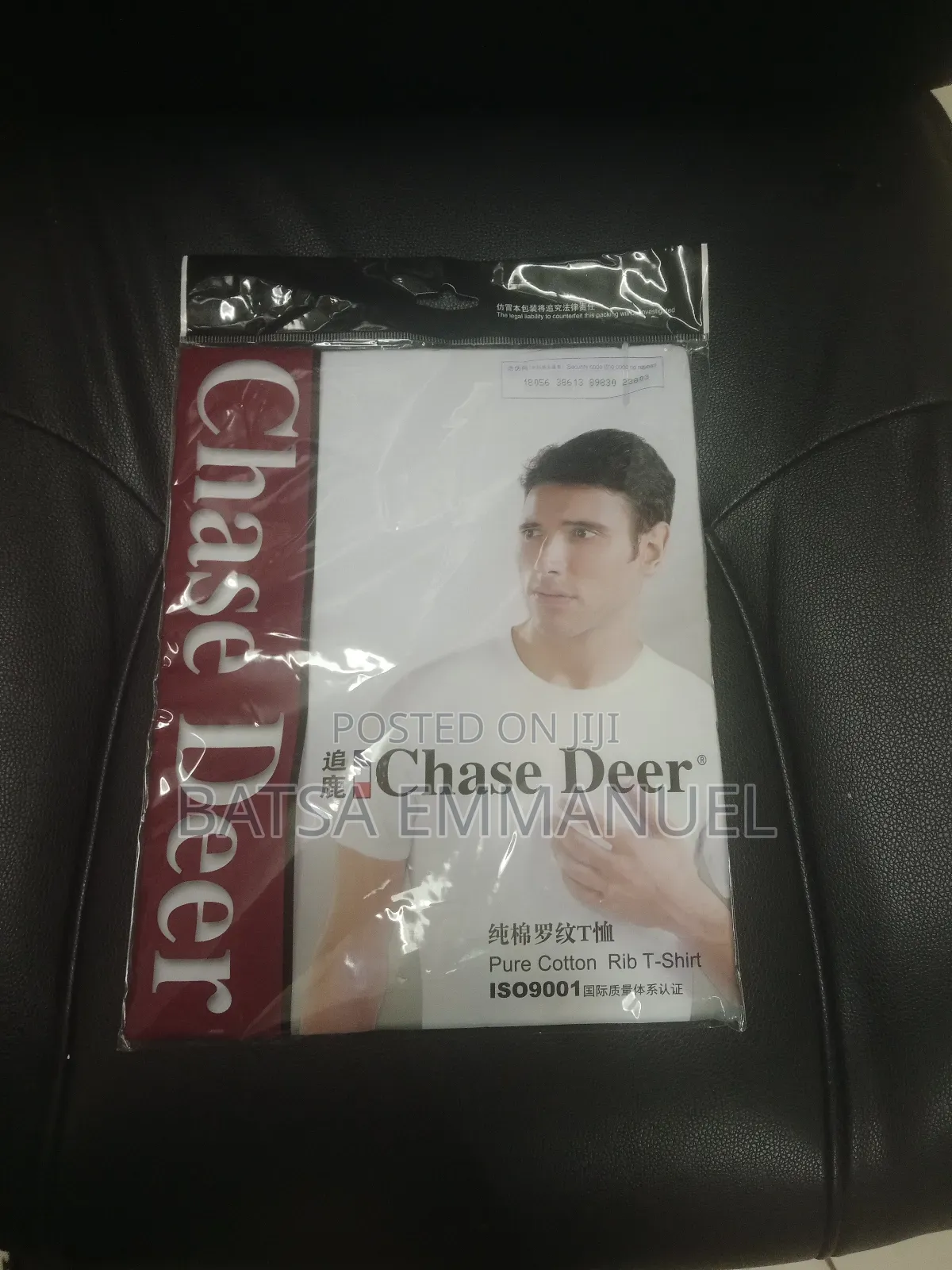 T-Shirts /Round Neck/ v-Neck/(Black, White)